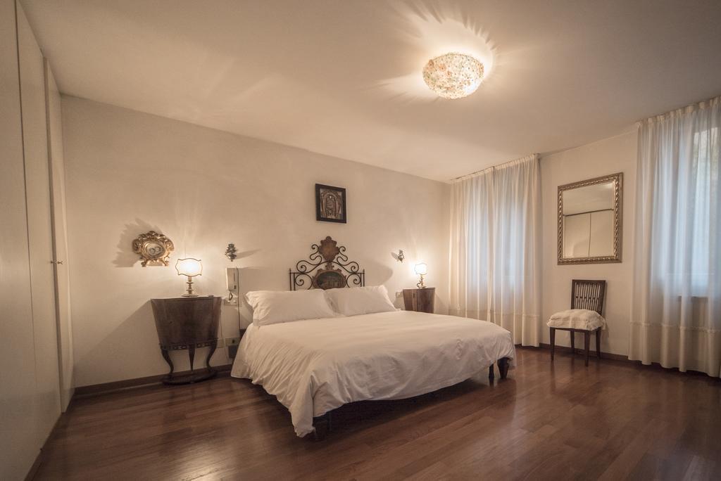 Accademia Terrazza Apartment Venice Exterior photo